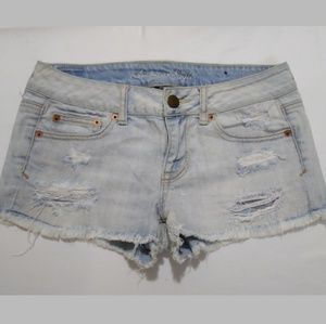 American Eagle Outfit. Stretch Fringe Denim Shorts